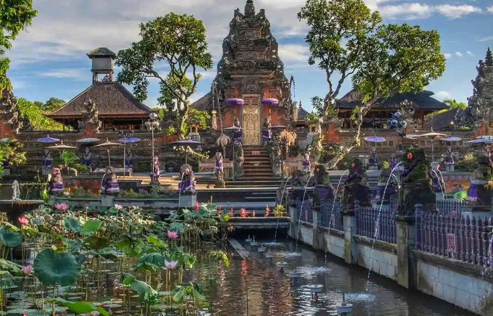 Ubud Palace in Kecamatan Ubud Pictures